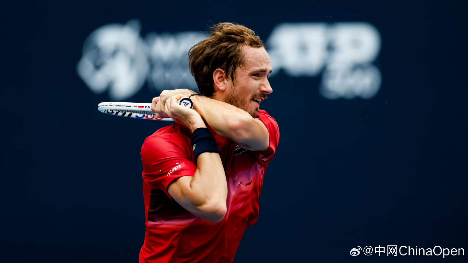 雷速足球直播-英国网球队力克法国网球队，梅德韦杰夫爆发神勇