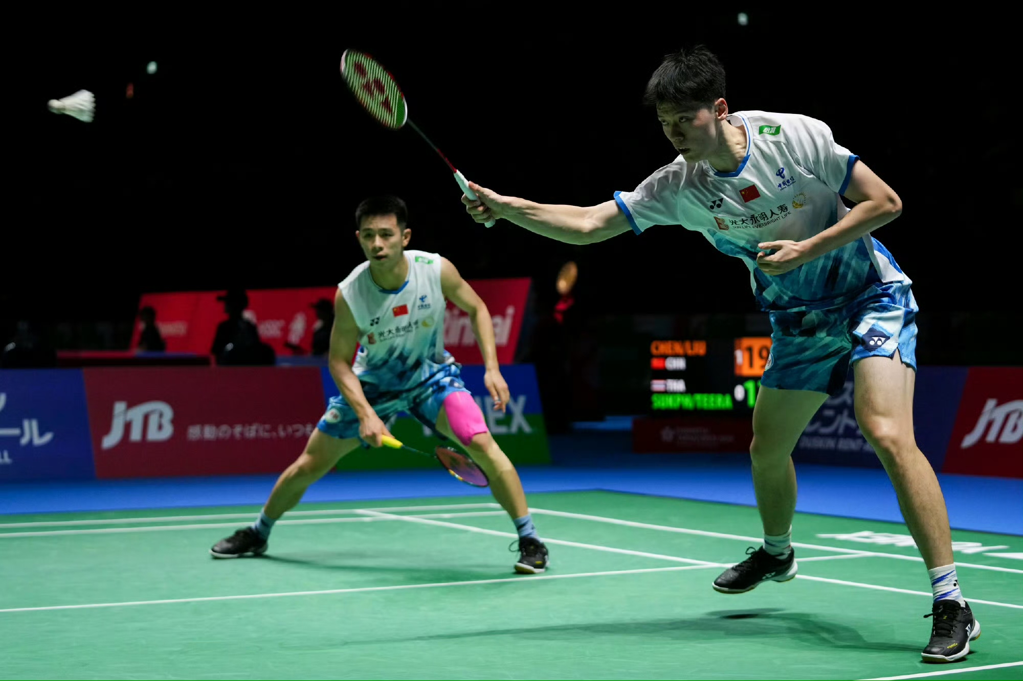 雷速官网-丹麦羽毛球队轻取泰国羽毛球队，谌龙爆发神勇