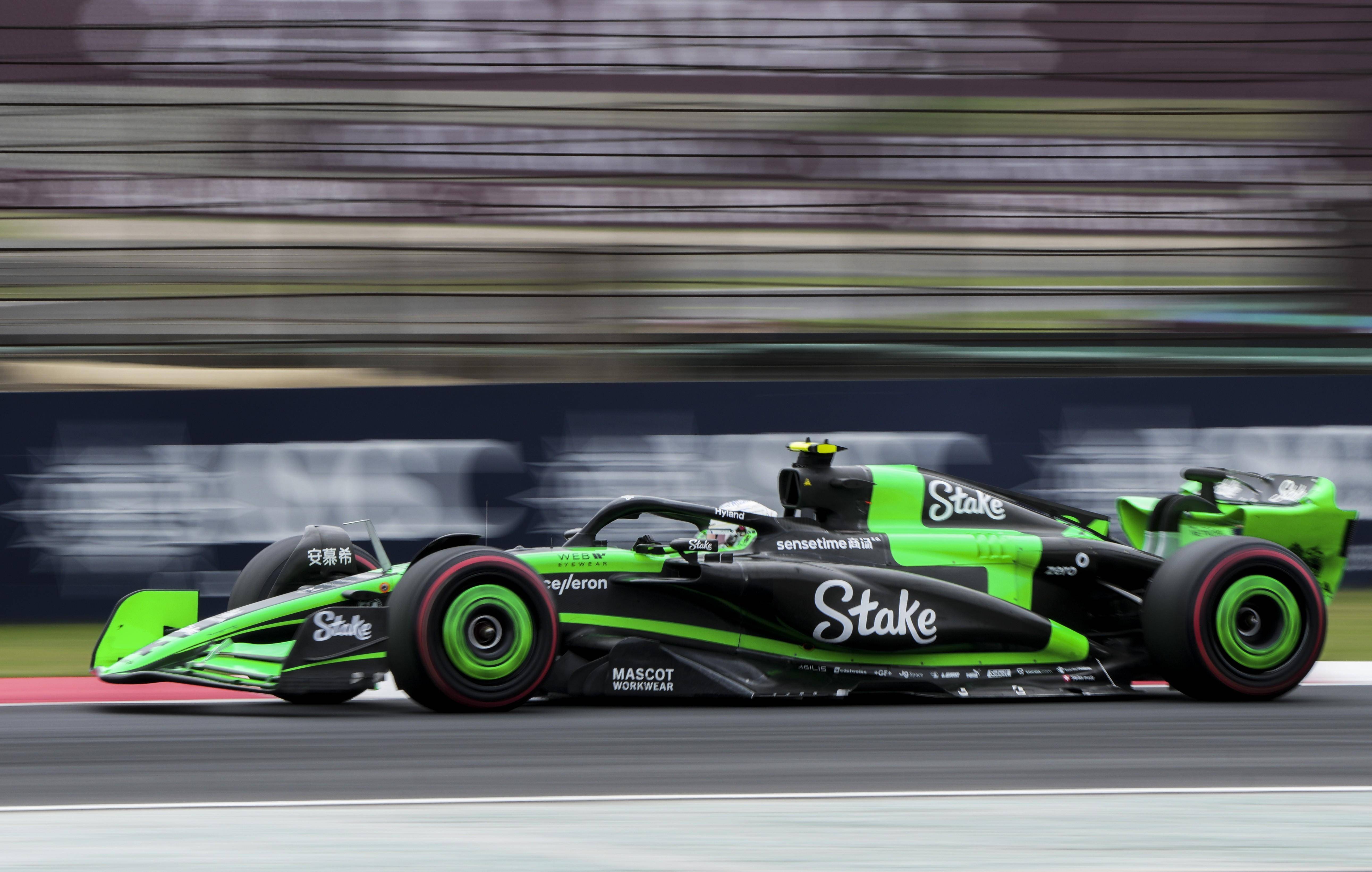 雷速体育直播入口-红牛二队险胜索伯车队，周冠宇高光表现