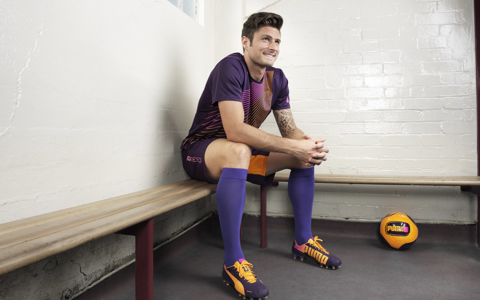 加克波一剑封喉，拜仁高效压制终结马竞主场神话